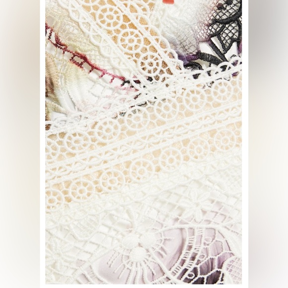 ML MONIQUE LHUILLIER
Printed guipure lace midi dress ,Size 2 - Picture 4 of 4